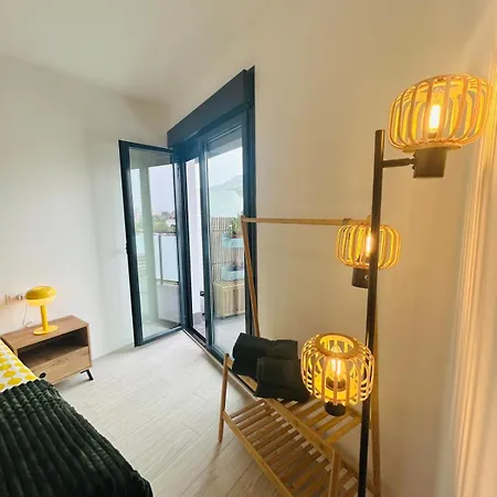 Aptos Diseno Centro Apartamento *